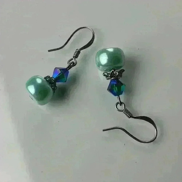 Vintage fuax pearl rhinestones earrings and blue beads earrings bundle - Picture 5 of 8